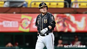 胡金龍引退賽，第4打席遭到黃子鵬三振。（圖／記者劉彥池攝影）