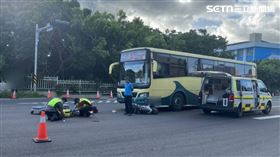 屏東縣,恆春鎮,客運,事故,機車,騎士,乘客,駕駛,核三廠,墾丁,屏東,車禍圖片描述。（圖／翻攝畫面）