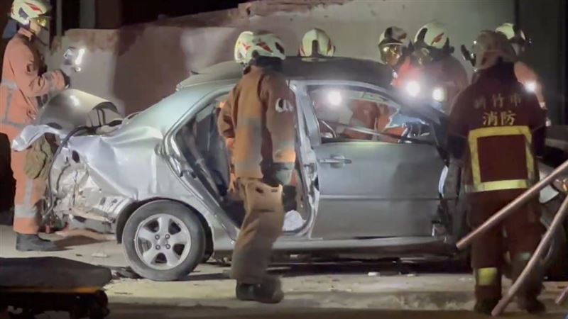 新竹市經國路二段，發生3死1傷的重大車禍。（圖／翻攝畫面）