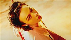 GD（G-DRAGON，權志龍）。（圖／翻攝自IG＠fanplusonedotcom）