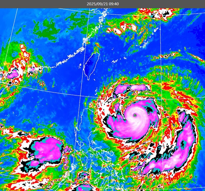 陸警範圍依照最新路徑預估，南台灣、恆春半島、東南部地區機率較大。（圖／中央氣象署）