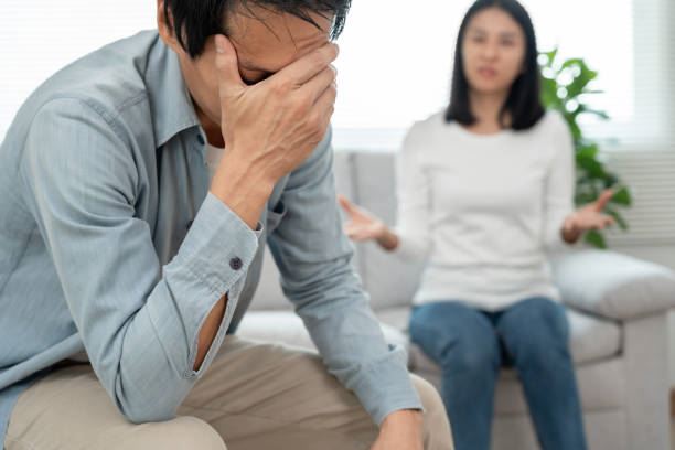 55歲父親砸下700萬教育費，一路栽培22歲女兒考進大企業，終於安心，沒想到才1年半就因AI新創浪潮選擇辭職要跟學長去打拚，讓父親擔心到夜不能寐。（示意圖／翻攝自pixabay）