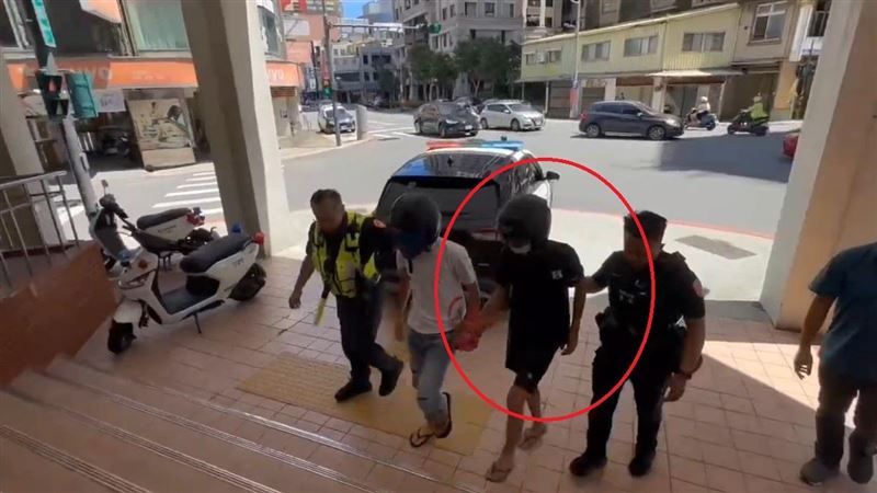 新竹發生重大死亡車禍，疑似肇事的15歲少年落網。（圖／翻攝畫面）