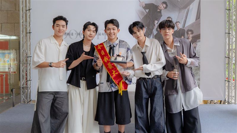 AcQUA源少年成軍3週年大禮　鬆口下步動向