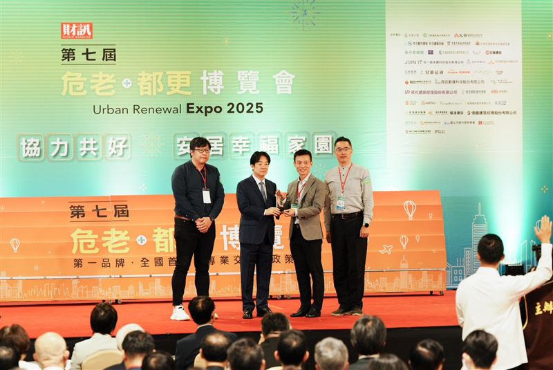 危老&middot;都更盛會開跑，更新更好宇宙探險隊，啟程探索都更拿好禮。（圖／新北市城鄉局提供）