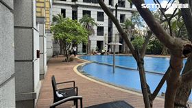 新北市淡水區沙崙路一段某社區游泳池發生溺水意外。（圖／民眾提供）