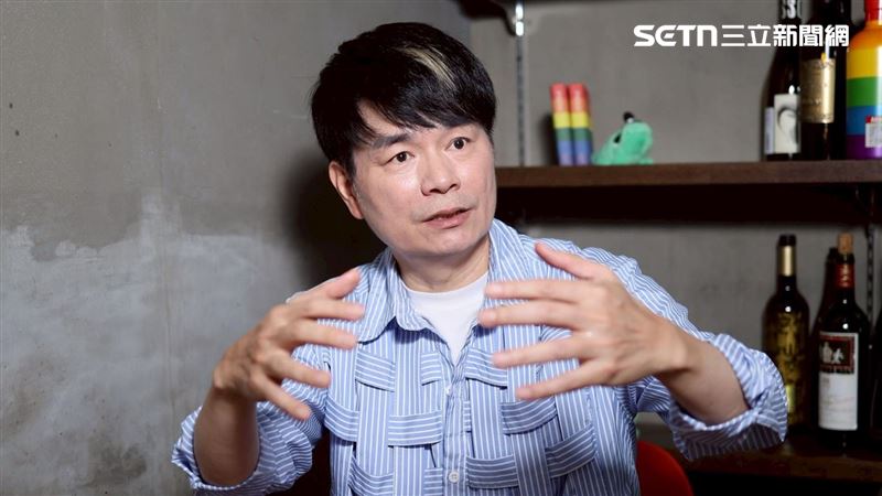 李明洋接受三立新聞網專訪。（圖／記者鄭孟晃攝影）
