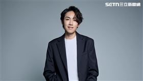 陳守恩接受三立新聞網專訪。（圖／容易文創提供）