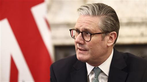 爆超級流感醫擬罷工　英首相投書媒體譴責