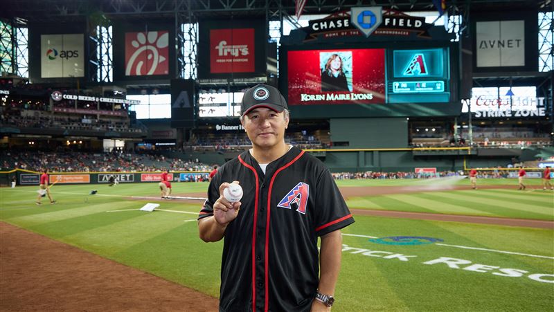 MLB響尾蛇台灣日，張泰山擔任開球嘉賓。（圖／帕菲克國際運動行銷提供）