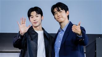 許光漢同台玉澤演像相親　50分鐘對談公開