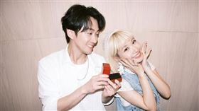 陳漢典LuLu結婚震撼演藝圈！陳漢典感謝蔡康永讓他「被越虧越紅」。（圖／翻攝自《夢想晚典名》、《康熙來了》YT、翻攝自陳漢典IG @originalpoping） 