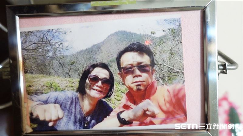 鄒女士說，自己覺得這輩子可以嫁給王冠中醫師是件非常幸福和榮幸的事情，她透露，其實自己多年前健康早已出狀況，若不是丈夫的照顧，可能早已不在了，每每想到這裡，她都覺得造物弄人。（圖／記者張雅筑翻攝）