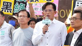 黃國昌與民眾黨團考察興達電廠。（圖／民眾黨團提供） 