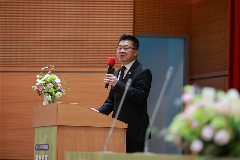 深化社區據點創新，共創在地安老藍圖，衛生福利部與德國學者交流，擘劃超高齡社會新篇章。（圖／衛福部提供）