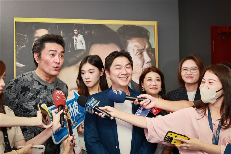 知名演員李㼈表態支持康家瑋投入地方服務