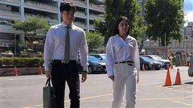 家寧穿全身白現身。（圖／記者莊淇鈞攝影）