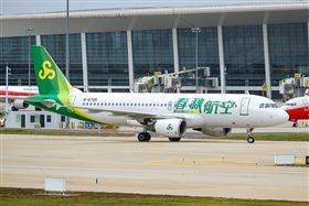 春秋航空(圖/翻攝畫面)