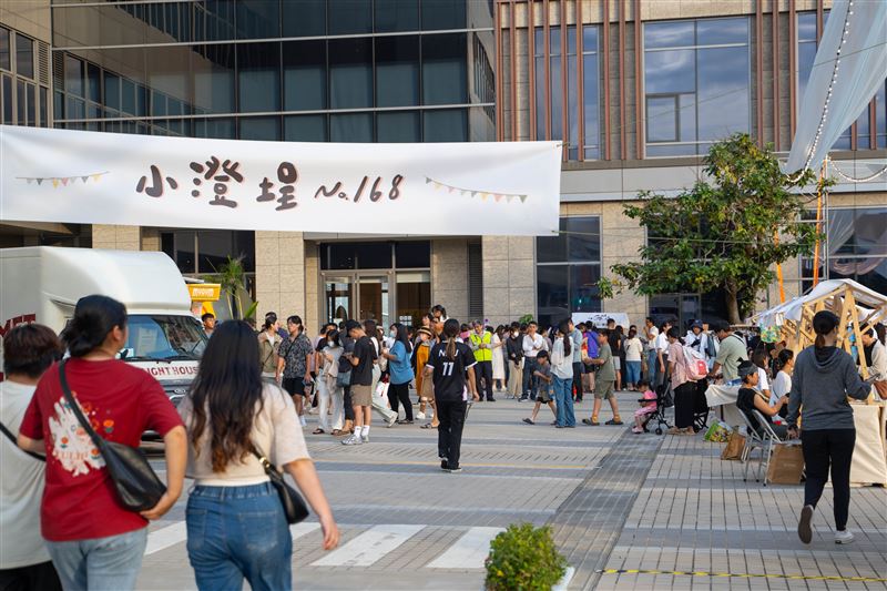 澎澄飯店及澎坊購物休閒廣場聯合打造澎湖最具特色的風格市集，「小澄埕No.168」市集今年以「有件小茶市」為主題。（圖／業者提供）
