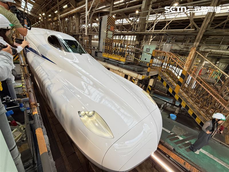 全新列車 N700ST 以日本最新型號 N700S 為藍本打造。（圖／記者李育道攝影）
