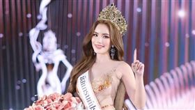 蘇潘妮不雅片外流，被剝奪選美冠軍資格。（圖／翻攝自臉書）