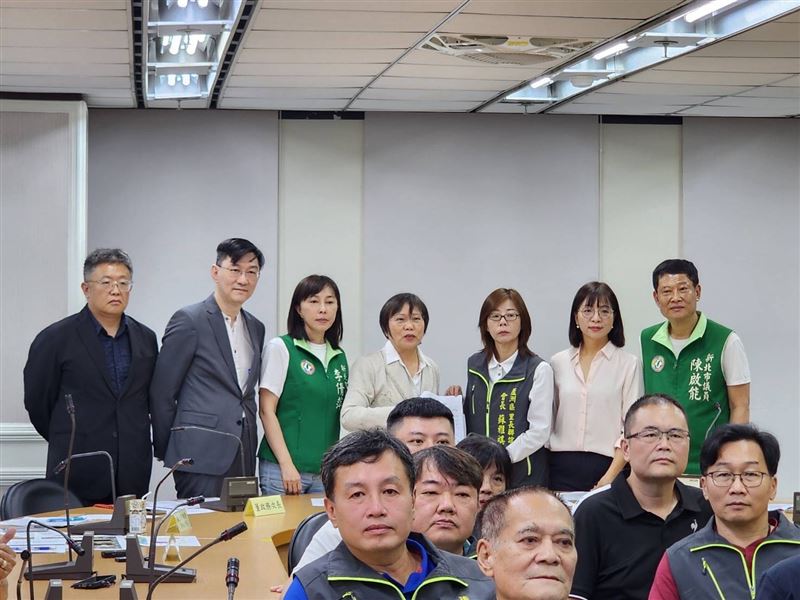林淑芬等人拜會部長劉世芳（圖／林淑芬提供）
