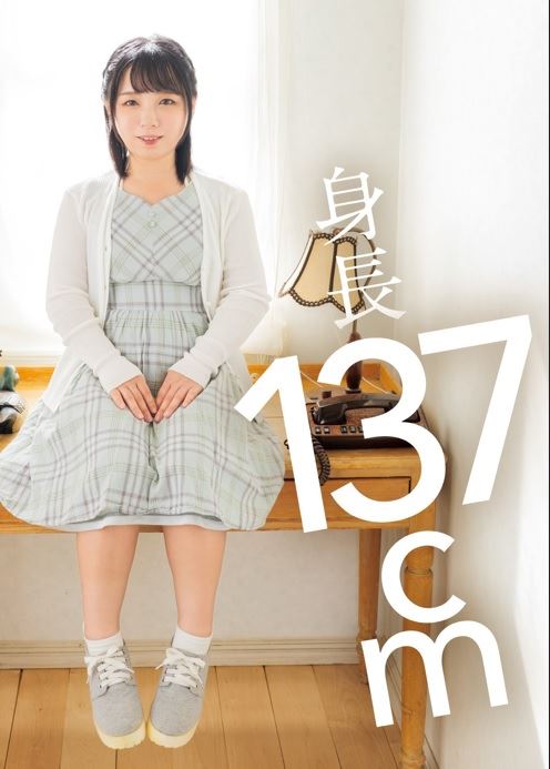 AV達人一劍浣春秋指出，你會看到很多一般作品看不到的體位，姬乃仁菜基本上就是被當布袋戲玩了。（圖／翻攝自X）
