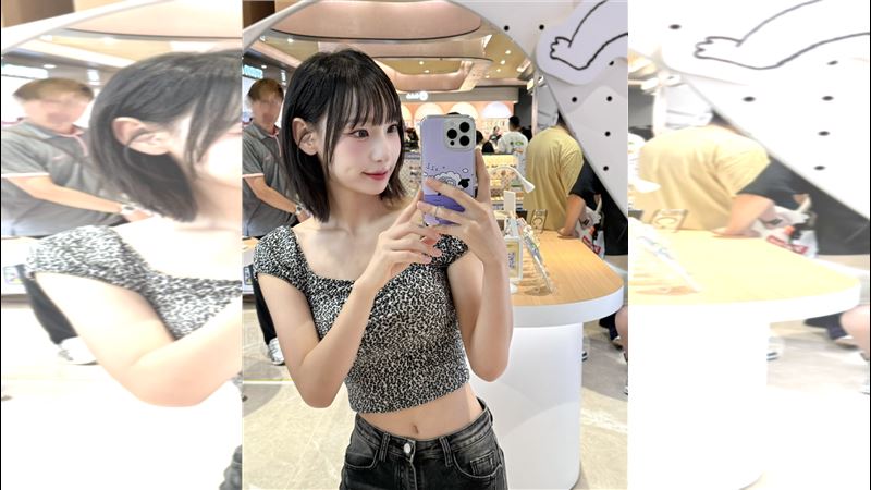 韓職KT巫師啦啦隊員鄭熙靜在台灣買手機殼。（圖／VICXXO Taiwan提供）