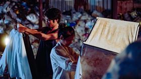 《河鰻》。（圖／底噪影像提供）