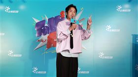 擔任記者會主持人的張瑞夫，其實也是本季參賽選手之一。（圖／公視台語台提供） 