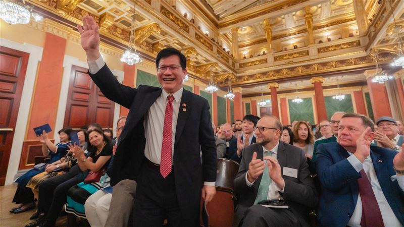 林佳龍接連訪亞、歐　涉外人士曝背後訊息