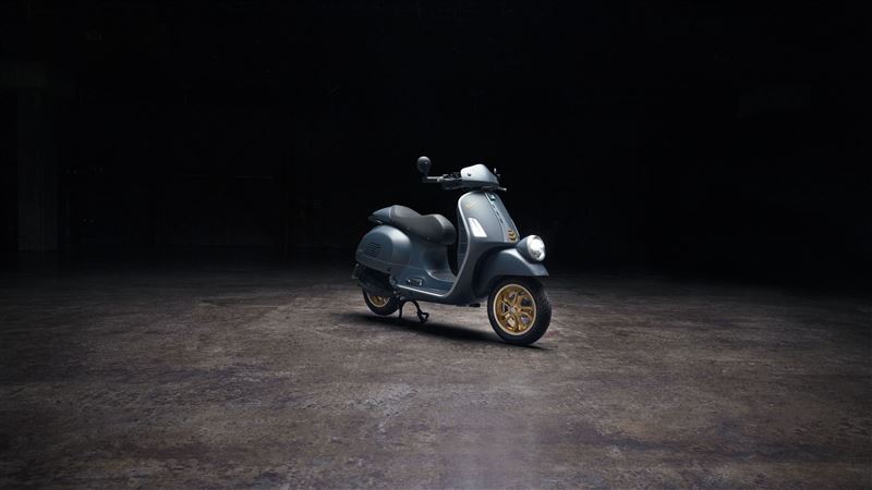 Vespa GTV Officina 8特仕版全台僅限量25台。（圖／Vespa提供）