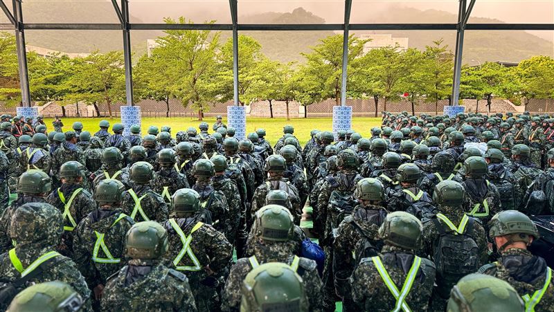 馳援已到!國軍448人連夜趕赴花蓮災區