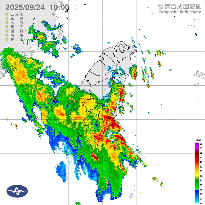 中央氣象署持續在今（24）天10:00發布豪雨特報。（圖／翻攝自氣象署）