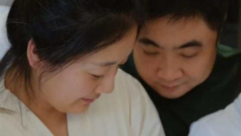 41歲資深男星妻順產第三胎　晉升一家五口