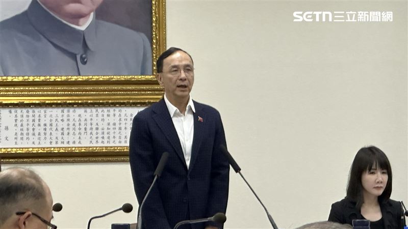 朱立倫在中常會上宣布，將捐出100萬幫助救災。（圖／記者詹宜庭攝影）