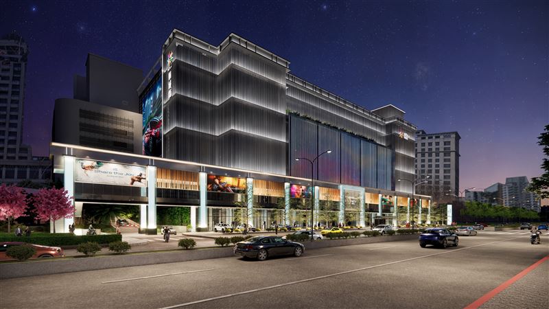 華城匯百貨夜晚燈光點亮，櫥窗映照街景，成為城市裡最閃耀的夜生活聚點。（圖／華城匯商場模擬圖）