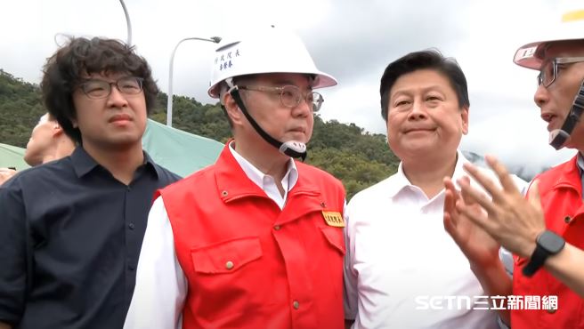 周玉蔻讚爆卓榮泰1舉：傅氏夫妻踢鐵板