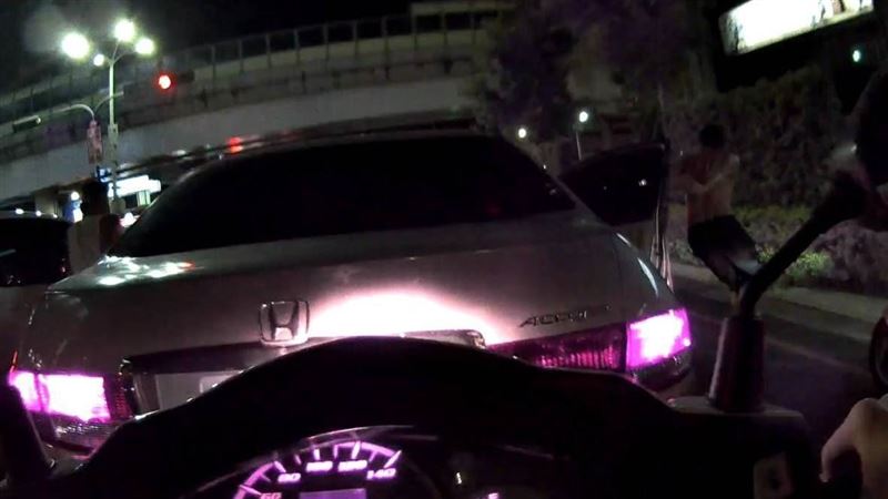 逃逸移工藏毒遇警心虛狂奔　躲捷運下場曝