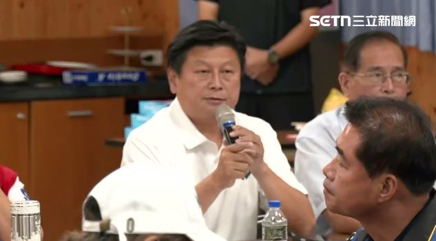 傅崐萁表示，比照過去南投堰塞湖用爆破的方式，那個也是4000多萬立方米，爆破就解決了。（圖／翻攝畫面）