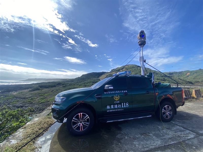 強颱「樺加沙」肆虐花蓮　海巡立即調度人力及裝備投入救災