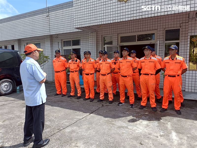海巡署東部分署調度人力及裝備投入救災。（圖／海巡署東部分署提供）