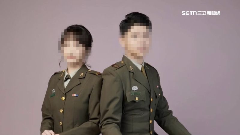 兩人原本是憲兵隊學長學妹，還曾一同穿上軍服拍攝沙龍照