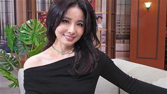 呂文婉曬國二照　爆曾自卑到不敢離開座位