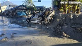 中央災害應變中心,消防署,光復鄉,花蓮,花蓮縣,台北,新北,堰塞湖,街道,泥水,災情,壩體,馬太鞍溪,上游堰塞湖,救災,空拍圖片描述。（圖／翻攝畫面）