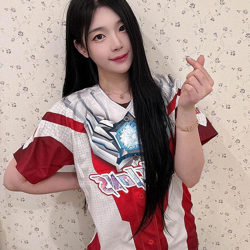 趙娟週簽名球衣超夯。（圖／翻攝自Yahoo拍賣官網）