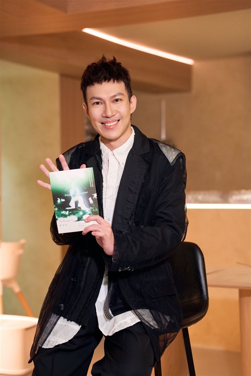 龔鈺祺舉辦新歌搶聽會。（圖／亮晶妃音樂有限公司）