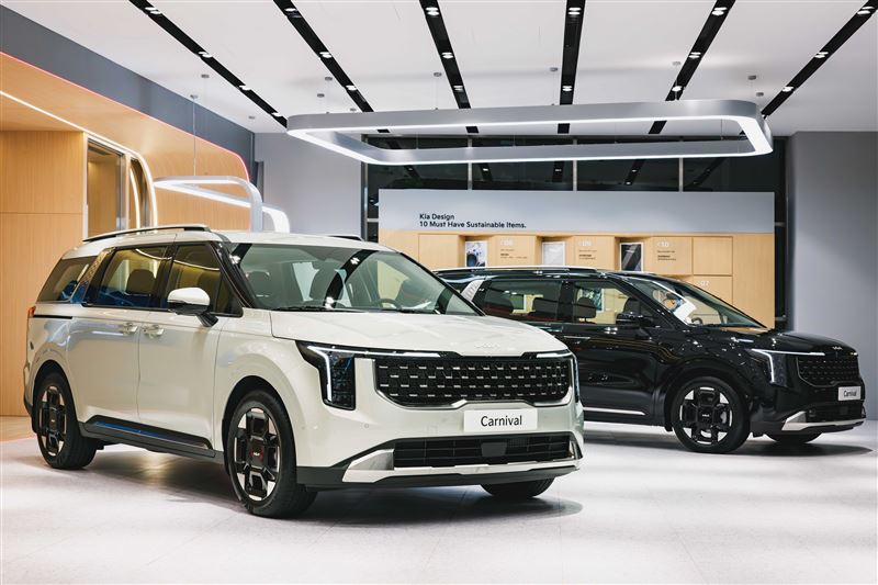 Kia The new Carnival，四連霸之姿奪下「最佳進口大型MPV」。（圖／Kia提供）