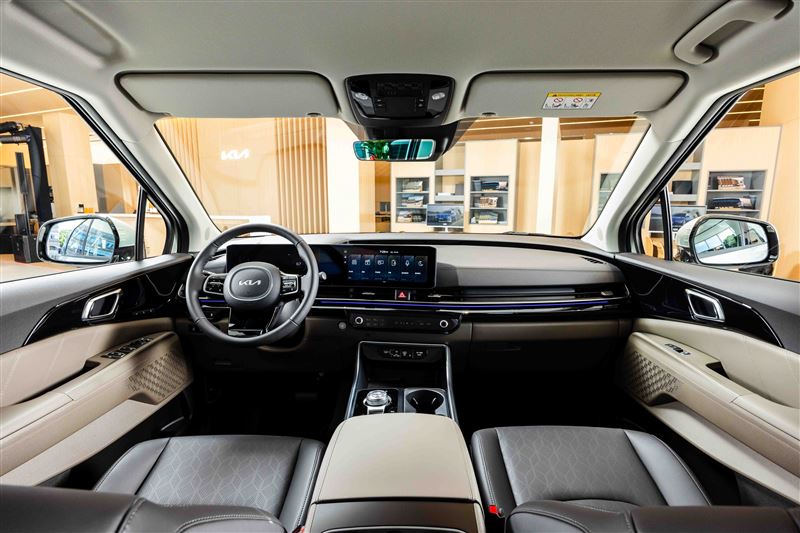 內裝更延續「Grand Design、Grand Luxury、Grand Technology」三大DNA。（圖／Kia提供）