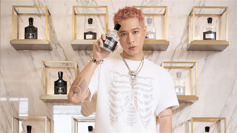 周湯豪送親媽比莉香水　恐遭打槍原因曝光